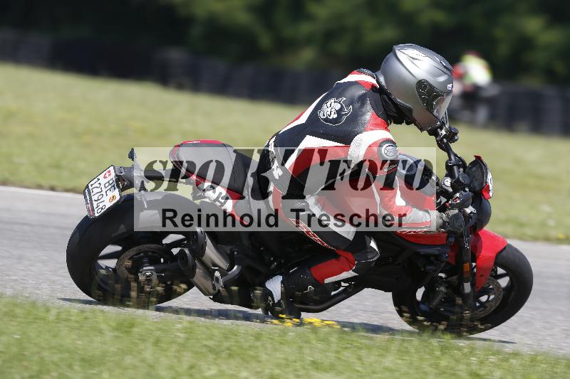 Archiv-2025/26 11.06.2025 Peter Studer have fun ADR/Gruppe blau/88